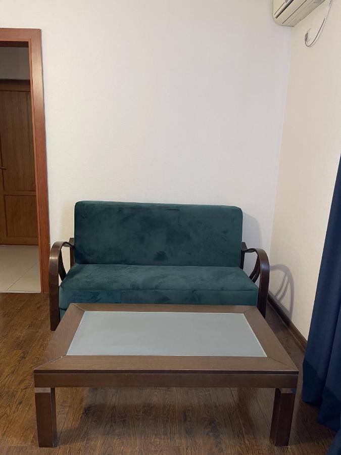 Aristocrat Hotel Tbilisi Luaran gambar